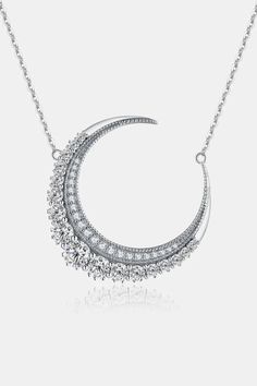 1.8 Carat Moissanite Crescent Moon Shape Pendant Necklace LOVCIA Minimalist Beauty, Moon Shape, Moon Shapes, The Cosmos, Moon Design, 3 Carat, Style Minimalist, Crescent Moon, Chain Lengths