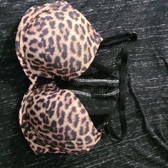 Nwot Never Worn. Bra Not Right Size To Small Soma Bras, 32d Bra, Soma Intimates, Women's Intimates, Bra, Women Shopping, Quick Saves, Black, Color