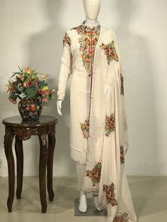 Pashmina Suit, Suits Indian, Women Salwar Suit, Wedding Salwar Kameez, Suit Indian, Embroidered Suit, Indian Dress, Indian Ethnic Wear, Embroidered Jacket