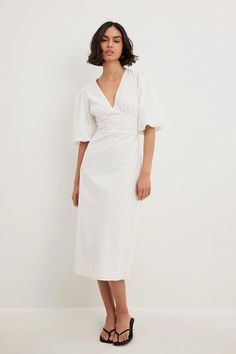 Anglaise Puff Sleeve Midi Dress White | NA-KD Midi Dress White, Puff Sleeve Midi Dress, Pull Sweat, Future Fashion, Sleeve Midi Dress, Midi Dress With Sleeves, White Midi Dress, Na Kd, Dress White