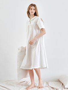 Composition : Cotton 100%Color : White, White + PackagingCountry of Origin : China White Cotton Short Sleeve Nightgown, Casual Short Sleeve Nightgown For Spring, Feminine White Nightgown With Short Sleeves, White Cotton Spring Nightgown, Spring White Cotton Nightgown, White Summer Sleep Dress, White Relaxed Fit Nightgown, White Casual Spring Nightgown, Chic White Sleep Dress