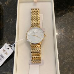 Nwt And Case For Watch, Never Worn Rosefield Watches Women, Gold Watches Women Jewellery, Watch Women's Classy, Rosefield Watch, Wrist Watch Women, Wrist Watches For Women, Gold Wrist Watch, Wrist Watch For Women, Airport Pictures