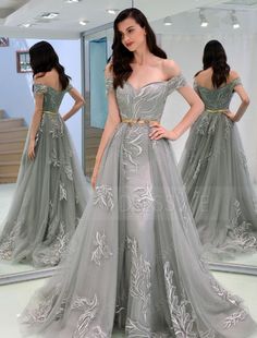 Hot Appliques Cap Sleeves A-Line Vintage Evening Dress 2019,309 on Storenvy Gray Evening Dress, Grey Evening Dresses, Evening Gown Dresses, Tulle Prom Dress, Dolce E Gabbana, Cheap Prom Dresses, Party Dress Long, Chiffon Lace, Appliques