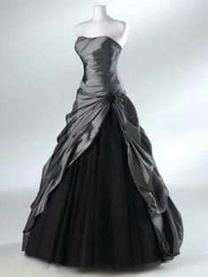 Grey Ball Gown Quinceanera Dresses Sweet 16 Dress Elegant Quinceanera Dress, Elegant Quinceanera Dress With Sweep Train For Debutante Ball, Elegant Black Fitted Quinceanera Dress, Elegant Fitted Black Quinceanera Dress, Elegant Black Ball Gown For Quinceanera, Elegant Quinceanera Dress With Sweep Train, Elegant Quinceanera Dress With Sweep Train For Prom, Elegant Black Ball Gown Quinceanera Dress, Elegant Black Quinceanera Ball Gown