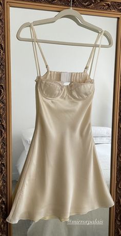 Fitted Satin Slip Dress In Coquette Style, Coquette Slip Dresses, Fitted Satin Coquette Sleepwear, Luxury Pjs, Summer Satin Coquette Slip Dress, Mirror Palais White Dress, Coquette Satin Sleepwear, Minimal Summer Outfits