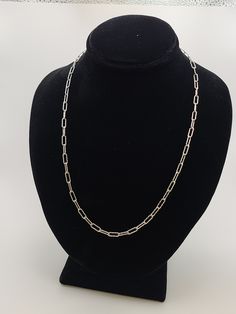 925 Silver Textured Paperclip Chain Necklace Item w #3367 Clean and in good condition  18 inched long with a Lobster claw Marked 925 4.9 grams Welcome to Westgate Jewels!! We specialize in vintage estate, designer, and fine jewelry. Our shop consists of items that are estate, antique, and / or vintage conditions unless otherwise noted. This means that most items are prior owned and may have some imperfections such as light scratches, scuffs, and / or patina. Our items are cleaned and polished pr Classic Silver Chain Necklace With Oval Pendant, Silver Link Chain Necklace For Formal Events, Silver Link Chain Necklace For Formal Occasions, Formal Silver Link Chain Necklace, Formal Sterling Silver Paperclip Chain Jewelry, Classic Chain Necklace With Sterling Silver Oval Link Clasp, Silver Necklaces With Rectangular Links For Formal Occasions, Silver Formal Paperclip Chain Necklace, Silver Necklace With Rectangular Links For Formal Occasions