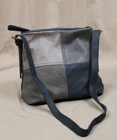 Square Leather Satchel With Zipper Closure, Gray Rectangular Hobo Bag For Daily Use, Rectangular Gray Hobo Bag For Daily Use, Gray Rectangular Shoulder Bag With Removable Pouch, Gray Leather Bag With Zipper Closure, Gray Rectangular Bucket Bag For Everyday Use, Gray Rectangular Bag With Zipper Closure, Gray Leather Shoulder Bag With Zipper Closure, Clutch Shoulder Bag With Zipper Pocket