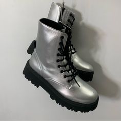 Zara Kids Combat Boots Silver Size 5 Nwt Silver Combat Boots, Silver Round Toe Boots For Spring, Metallic Silver Leather Boots With Round Toe, Silver Casual Boots For Spring, Casual Silver Boots For Spring, Casual Silver Boots For Fall, Silver Leather Winter Boots, Silver Closed Toe Boots For Spring, Silver Spring Boots