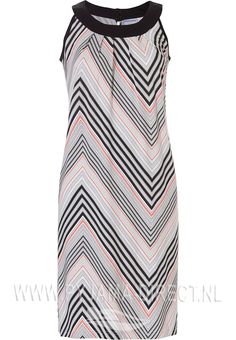 Pastunette Beach, 'groovy stripes', black, grey & peach sleeveless holiday beach dress with that 'groovy' stripey style! Ladies Nightwear, Beach Holiday Dresses, Holiday Beach, Women Nightwear, Dress Cover, Retro Prints, Beach Dress, Beach Style, Beautiful Fabric