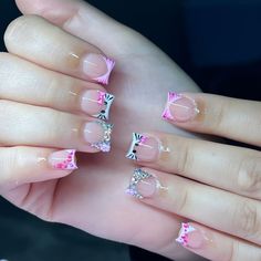 Hello Kitty Inspired Nails Short, Hello Kitty Nail Ideas Short, Cute Colored Nails, Short Hello Kitty French Tips, Halloween Nails Short Hello Kitty, Nails Inspo For Birthday, Short And Simple Nail Designs, Cute Short Acrylic Nails Hello Kitty, Hello Kitty Spring Nails