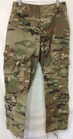 Army Combat Uniform, Combat Uniforms, Combat Trousers, Camo Fashion, Military Uniforms, Military Gear, Camo Pants, Camouflage Patterns, Military Uniform