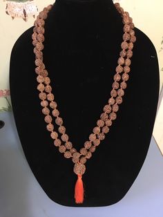 Rudraksha Mala necklace 10mm with 15mm guru bead. Hand Knotted with a cotton tassel. Hindu mala for meditation or chanting. Rudraksha Bracelet, Rudraksha Mala, Rudraksha Beads, Adjustable Knot, 108 Mala Beads, 108 Bead, Mala Necklace, Mala Beads, Prayer Beads