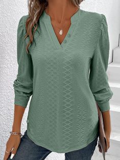 4 Colors Available #falltops #vnecktops #womentops Over 60 Fashion, 60 Fashion, Long Sleeve Tees Women, Latest Fashion Clothes, Comfy Outfits, Casual Tops, Women Long Sleeve, Long Sleeve T Shirt, What To Wear