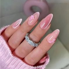 Super Cute And Stylish Ships In 5-10 Business Days Paznokcie Hello Kitty, Kutek Disney, Unghie Nail Art, Nagel Tips, Easy Nails, Purple Nail, Flower Nail Designs, Her Nails, Makijaż Smokey Eye