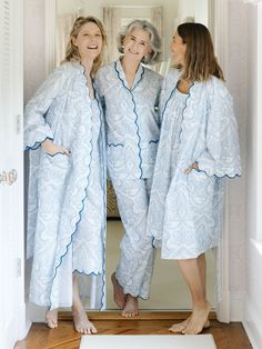 Meet your new favorite relaxation staple! This blue paisley classic robe — designed to make you feel comfortable, and look even better — is made from 100% soft, mid-weight cotton and hand-block printed by artisans. Unlike bulky robes, this one is made to flatter your figure with scalloped edges, creating a feminine silhouette for every type of body. It’s the Goldilocks of comfort… not too tight, not too loose, just right for lounging after a shower, drinking your morning coffee, or snuggling up Unique Pajamas, Sleep Wear For Women, Comfy Robe, How To Wear Kimono, Pajama Design, Designer Pajamas, Womens Sleepwear, Slip Nightgown, Kimono Pajamas