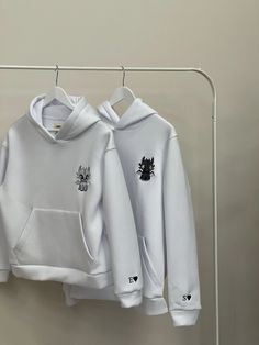 Streetwear Long Sleeve Hoodie With Letter Embroidery, Long Sleeve Hoodie With Letter Embroidery For Streetwear, White Hoodie With Embroidered Logo, White Hoodie With Embroidered Logo Long Sleeve, White Long Sleeve Hoodie With Embroidered Logo, Custom Embroidery Long Sleeve Tops For Streetwear, Long Sleeve Tops With Custom Embroidery For Streetwear, White Hoodie With Embroidered Graphics, White Crew Neck Hoodie With Embroidered Logo