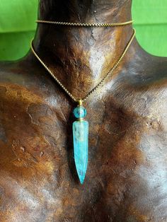 Our Aqua Aura Bottle Necklace is a wearable, healing talisman. Full of natural gemstones energies, it is the perfect piece to complement any outfit, with a natural, tropical and boho style to bring love, light, and healing into life. Aqua Aura Electroplated Quartz Empowerment Honesty Higher Self 27.75" 304 stainless steel box chain and 3" pendant 2 ml bottle. Use as Essential oils or perfume bottle necklace. Hair Locket, Cremation, Memorial, Urn, Ashes Fillable Jewelry. Urn Ashes, Hair Locket, Aura Necklace, Ash Hair, Aqua Aura, Bottle Necklace, Perfume Oils, Perfume Bottle, Box Chain