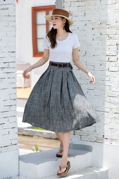 Gray Relaxed Fit Lined Maxi Skirt, Gray Relaxed Maxi Skirt With Lined Skirt, Gray Relaxed Fit Maxi Skirt With Lining, Gray Relaxed Maxi Skirt With Lining, Casual Gray Relaxed Skirt, Gray Flowy Casual Skirt, Casual Gray Flowy Skirt, Gray Flared Maxi Skirt With Lined Skirt, Gray Flared Maxi Skirt With Lining