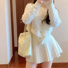 Size: M, Color: White, style: Top and skirt White Winter Outfits For Women, White Winter Outfits, Winter Outfits For Women, Mode Mantel, Short Pollera, Coat Women Fashion, Stylish Women Fashion, White Coat, Top And Skirt