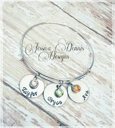 **It is important to read this entire listing before placing your order** This hand stamped expandable bangle bracelet can be hand stamped with the names of your choice! The round discs are 3/4". If you would like to add charms, additional charms to personalize your bracelet further please use the link below.   Add a charm: https://www.etsy.com/listing/209099967/add-on-charms-to-personalize-your-order? The hypoallergenic aluminum pendants will not tarnish!  **Upon ordering, please leave a note t Expandable Bangle Bracelet, Mothers Bracelet, Mixed Metal Jewelry, Bracelet Charm, Metal Necklaces, Bangle Bracelet, Alex And Ani Charm Bracelet, Jewelry Care, Hand Stamped