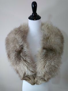 Measures approx. 5.5" wide x 39" length. Fur Collar, Fox Fur, Fur Collars, Fur Coat, Fox, Collar, Quick Saves