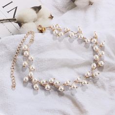 Fashion Women Necklace Choker Pearl Necklace Statement Ladies Collares Gold Color Alloy Jewelry Birthday GiftModel Number:4000935058970 Choker Pearl Necklace, Choker Pearl, Metal Choker, Everyday Gifts, Moon Pendant Necklace, Chain Fashion, Women Necklace, Jewelry Birthday, Beaded Choker Necklace