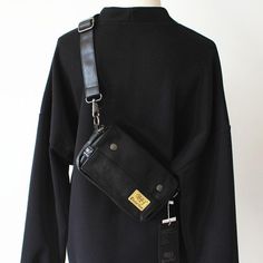 fb-feed نظارات شمسية, Bag Light, Black Cross Body Bag, Cell Phones, Light Brown, Crossbody Bag, Shoulder Strap, Faux Leather, Pants