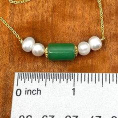 Jade and Pearl Horizontal Pendant Elegant Jade Necklace With Adjustable Chain, Green Pearl Chain Jewelry As A Gift, Green Pearl Necklace For Gifting, Green Pearl Necklace As A Gift, Green Jade Jewelry With Adjustable Chain, Green Pearl Necklace For May Birthstone Gift, Green Pearl Necklace For Gift, Green Pearl Necklaces With Pearl Pendant, Green Pearl Jewelry For Gifts