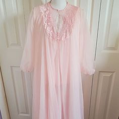 Very Elegant! Could Be Used For A Wedding Or Special Occasion. Nightgown Waist 42 Inch X Length 52 Inch. Robe Is Sheer. No Brand Tag. Sold As Is As Seen. Vintage Sheer Sleepwear For Night, Vintage Sheer Pink Nightgown, Pink Sheer Vintage Nightgown, Vintage Pink Sheer Nightgown, Vintage Sheer Sleepwear, Vintage Sheer Nightgown For Wedding Night, Vintage Sheer Nightgown For Sleep, Sheer Vintage Nightgown For Loungewear, Vintage Sheer Nightgown For Loungewear