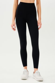 Airweight Super High Waist 7/8 - Black | SPLITS59 Seamless 4-way Stretch Leggings For Loungewear, Athleisure Leggings With Contoured Waistband For Pilates, High Rise Yoga Pants With 4-way Stretch For Pilates, Seamless Elastane Leggings For Pilates, Versatile Soft-touch Activewear For Yoga, Soft Touch Yoga Bottoms, Micro-elastic Yoga Leggings With Contoured Waistband, 4-way Stretch Soft Touch Yoga Pants, Soft Touch 4-way Stretch Yoga Pants