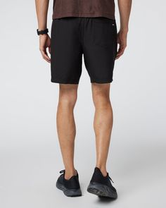 One short for every sport, the Kore Shorts have a classic athletic fit, falling just above the knee with an anywhere and everywhere versatility. Go commando in confidence with the breathable, boxer-brief liner. Also available in 5" and 9" inseam and unlined. | Vuori Kore Shorts | Black | XL Vuori makes premium performance apparel inspired by the active Coastal California lifestyle; an integration of fitness, surf, sport, and art. Breaking down the boundaries of traditional activewear, we are a n Coastal California, Black Athletic Shorts, California Lifestyle, California Coastal, Black Xs, Performance Outfit, Black 7, Athletic Fits, Shorts Black