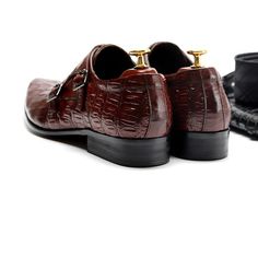 Introducing our exquisite Luxury Alligator Pattern Pointed Toe Brogue Dress Shoes, meticulously crafted to elevate your formal attire with sophistication and style. With a striking alligator pattern and solid design, these shoes exude luxury and elegance for any formal occasion. The sleek pointed toe shape and durable rubber outsole ensure a lasting impression and confident stride, while the full grain leather insole provides superior comfort and support. Elevate your style and leave a lasting impression with our exceptional Luxury Alligator Pattern Pointed Toe Brogue Dress Shoes. Crocodile Pattern Round Toe Dress Shoes For Workwear, Crocodile Pattern Round Toe Dress Shoes For Work, Fitted Slip-on Oxfords For Formal Occasions, Plain Toe Dress Shoes With Crocodile Pattern For Office, Business Dress Shoes With Crocodile Pattern, Elegant Dress Shoes With Crocodile Pattern For Work, Brown Crocodile Pattern Oxfords For Formal Occasions, Office Dress Shoes With Crocodile Pattern And Plain Toe, Brown Crocodile Pattern Formal Oxfords