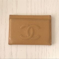 Looking to surprise mom for mothers day with a gift that is unique, sustainable, special and luxe? Explore Designer Leather Accessories, Wallets & Cardholders for less on Poshmark. Pictured here: a tan leather Chanel cardholder, listed by khailey. Chanel Cardholder, Chanel Wallet, Types Of Bag, Card Holder Wallet, Vintage Designer, Sell Items, Leather Design, Leather Accessories