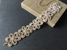 Victorian wedding bridal choker necklace, bridal jewelry, gold rhinestone necklace, crystals necklac Glamorous Gold Choker For Wedding, Elegant Rose Gold Wedding Choker, Glamorous Gold Bridal Necklace With Rhinestones, Gold Crystal Embellished Choker Necklace, Gold Rhinestone Wedding Choker, Gold Sparkling Rhinestone Necklace For Wedding, Gold Crystal Jeweled Choker, Gold Crystal Jewel Choker, Gold Crystal Choker With Jewels