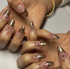 Chrome Tips, Gold Chrome Nails, Golden Nails, Nails Yellow, Chrome Nails Designs, Fully Booked, Gold Tips, Gem Nails, Nail Jewelry