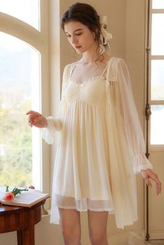 Nightgown Romantic, Princess Nightgown, Princess Nightgowns, Nightgown Long, Nightgown Robe, Summer Sleepwear, Sleepwear Fashion, Home Clothes, Kawaii Dress