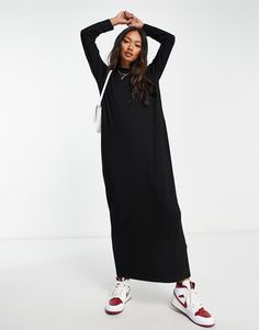 Dresses by ASOS DESIGN Next stop: checkout Plain design Crew neck Long sleeves Regular fit Maxi T Shirt Dress Outfit, Long Black Shirt Outfit, Long T Shirt Dress Outfit, Casual Dress With Sneakers, Shirtdress Outfit, Long Sleeve Tshirt Dress, Long Tshirt Dress, Tshirt Dress Outfit, Streetwear Dress