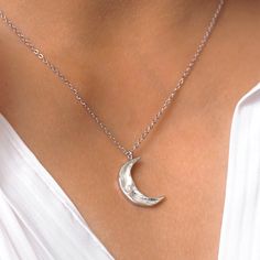 925 Solid Sterling Silver Moon Pendant, Moon Necklace, Crescent Necklace, Everyday Silver Necklace, Cable Chain Necklace. This Is 925 Solid Sterling Silver Moon Pendant Necklace, 16&Quot;+2&Quot; Chain Is Elegant, Classic, Shiny And Gorgeous. Best Jewelry For Women, Girls For Everyday Wear. .Crafted : 925 Sterling Silver. .Stamped: 925 .Specifications & Sizes: Size:16+2 Inch. .Pendent Size:15x20mm .Perfect Gift: Comes In A Nice Gift Box. Ideal Gifts For Valentine's Day, Mother's Day, Anniversary Day And Birthday To Your Girlfriend, Wife And Mom And Daughter. Sterling Silver Moon Phase Necklace, Sterling Silver Moon Necklace With Clavicle Chain, White Gold Moon Phase Necklace, Celestial Silver Half Moon Necklace, Silver Moon Necklace For Anniversary, White Gold Half Moon Necklace With Moon Charm, Silver Moon Necklace, Opal Solitaire Ring, Moon Necklace Silver