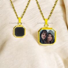 Personalized Heat-Activated Necklace with Hidden Picture | couple necklaces | photo necklace | Wedding Memorial Gifts | Gift for her  Unveil your most cherished memories in the most magical way with our Personalized Heat-Activated Necklace with Hidden Picture. This unique photo necklace reveals a special image when exposed to warmth, making it the perfect combination of personalization and surprise. ✨ Heat-Activated Magic At room temperature, the pendant appears sleek and black, but when exposed Black Couple's Necklace As Gift, Personalized Gold Couples Jewelry, Personalized Couples Gold Jewelry, Personalized Couples' Gold Jewelry, Couples Style Black Jewelry For Anniversary, Thoughtful Gifts For Her, Special Images, Couple Necklaces, Photo Necklace