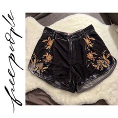 New Rare Free People Wild Roses Embroidered Velvet Shorts Nwot Size 4 Waist 14.5” (29”) No Stretch Rise 12” Inseam 3” These Are Very Special And Unique Shorts! Also, Very Hard To Find And Rare On Sale Anywhere! The Perfect Touch Of Texture From Season To Season, These Shorts Are Sure To Stun With Every Wear! So Timeless With A Contemporary Edge, Pair These Shorts With A Simple Tee For A Casual Look Or Dress Them Up & Layer Them Over Sheer Tights For Endless Ways To Wear. Nwot Fit: High-Rise, Rel Embroidered Tights, Modern Witch Fashion, Witch Fashion, Embroidered Velvet, Velvet Shorts, Modern Witch, Retro Shorts, Sheer Tights, Simple Tees