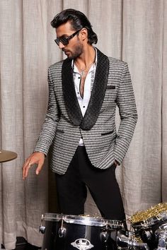 Black full sleeves blazer in wool, silk blend base with glitz detail on the shaw lapel collar and houndstooth pattern detailing all over. - Aza Fashions Blazers Black, Blazer Men, Wool Shawl, Houndstooth Pattern, Blazers For Men, Full Sleeves, Lapel Collar, Black Wool, Aza Fashion