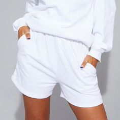 Size 4. Cotton - 80%, Polyester - 20% Basic White Bottoms With Built-in Shorts, Relaxed Fit White Bottoms With Built-in Shorts, White Leisure Shorts, White Cotton Shorts For Loungewear, White Bottoms With Built-in Shorts And Relaxed Fit, Basic White Shorts For Loungewear, Basic White Cotton Shorts, White Basic Bottoms With Built-in Shorts, Casual White Shorts For Leisure