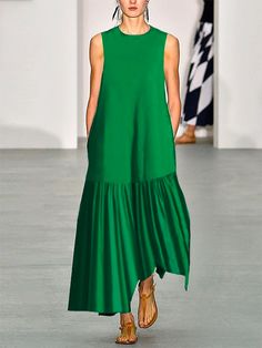 Casual Green A-line Midi Dress, Non-stretch Green Maxi Dress, Green A-line Midi Dress, Green Maxi Dress Regular Fit, Chic Dark Green Midi Dress For Summer, Green Solid Color Sleeveless Dress For Beach, Green Sleeveless Solid Color Dress For Beach, Green Sleeveless Solid Color Beach Dress, Green A-line Solid Color Midi Dress