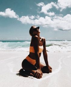 Sand At The Beach, Beach Pic, Beach Inspo, Foto Tips, Beach Pics, Foto Poses, Cat Eyes