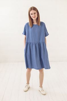 "DETAILS * Loose linen summer dress * With two side pockets * The knee length * For all body types * Made from soft wash medium weight (185 g) 100 % European linen fabric * Height of the model is 177 cm (5′ 8″) and she is wearing dress in size XS/S and ocean blue color. * Full dress length laying down on the floor is +/- 98 cm (38.6\"), the sleeve length is +/- 30 cm (11.8\"). * Please choose another color and size on the right * Product number: D43 CARE LABEL * machine wash gentle (40 C/104 F) Midi Linen Dress, Ocean Blue Color, Linen Summer Dress, Linen Summer, Summer Linen Dresses, Label Machine, Soft Dress, Dress Linen, Full Dress