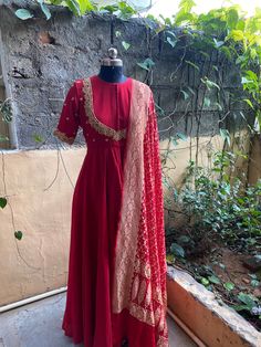 Long Anarkali Georgette Dupatta, Traditional Long Anarkali Set In Raw Silk, Long Anarkali Style Georgette Dupatta, Anarkali Set In Jamawar With Cutdana, Anarkali Style Banarasi Silk Dupatta With Resham Embroidery, Long Anarkali Style Dupatta In Georgette, Anarkali Set With Cutdana On Jamawar Fabric, Floor-length Anarkali Unstitched Suit With Dupatta, Designer Jamawar Dupatta With Gota Work