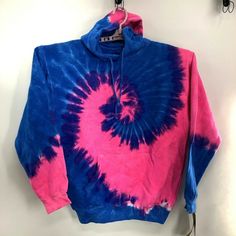 EXIST Tie Dye Hoodie Sweatshirt Size M New with tags Pink & Blue Tie Dye Fashion, Future Wardrobe, Dye Hoodie, Tie Dye Hoodie, Tie Dye Top, Hoodie Sweatshirt, Pink Blue, Tie Dye, Active Wear