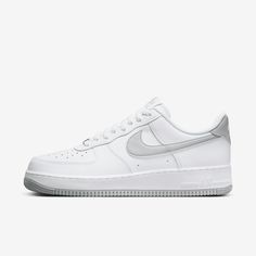 Comfortable, durable and timeless—it’s number 1 for a reason. The ‘80s construction pairs with classic colors for style that tracks whether you’re on court or on the go. Nike Air Force 1 07, Vintage Character, For A Reason, Shoes White, The 80s, Nike Air Force 1, Feeling Great, Number 1, Air Force 1