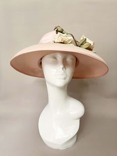 Classic vintage hat. Perfect for Ascot, weddings, special occasions, very elegant. Comes with elastic to hold hat in place. Condition: vintage perfect Colour: pale pink Label: Made in England Material: polyester Size: M inner circumference aprox. 21.5-22 inches, circumference 44"" *Please note all hats come securely packed in a box *All our vintage items come in clean and best condition possible *Please note all hats come securely packed in a box *All our vintage items are top quality authentic Formal Cream Fedora Hat, Cream Fedora Hat For Formal Occasions, Elegant Cream Fedora Hat, Adjustable Wide Brim Felt Hat For Evening, Elegant Beige Fedora Hat, Formal Beige Hat With Flat Brim, Fitted Beige Felt Hat For Summer, Beige Fitted Felt Hat For Summer, Formal Beige Flat Brim Hats