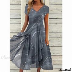 Olivia Mark - Chic Irregular Hem Patchwork Maxi Dress with Fashionable Print Design Mode Tips, White Boho Dress, Dress Chiffon, Irregular Hem, Maxi Robes, Yoga Shorts, Boho Maxi Dress, Mongolia, Denim Jumpsuit